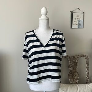 V-neck Black and White top